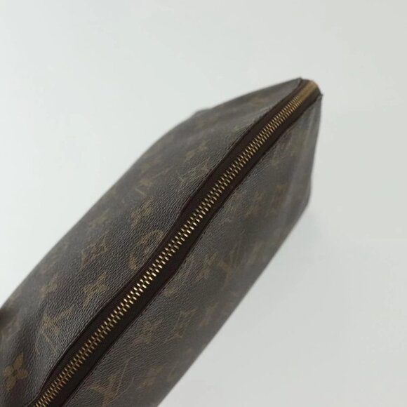 LOUIS VUITTON Monogram Trousse Demi Ronde Cosmetic Pouch M47520 LV Auth 139929 - Picture 5 of 16